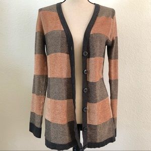 FOREVER 21 Button Down Cardigan